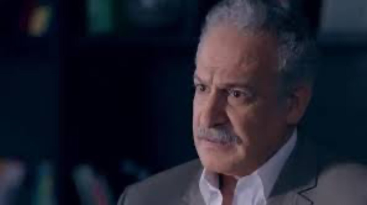 الإفراج الشرطي عن المخرج عمر زهران في تهمة سرقة مجوهرات شاليمار